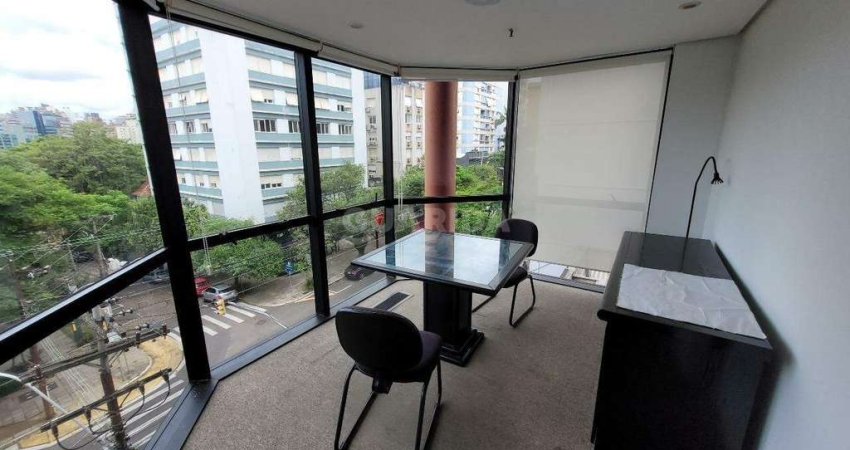 Excelente sala mobiliada no bairro Moinhos de Vento.