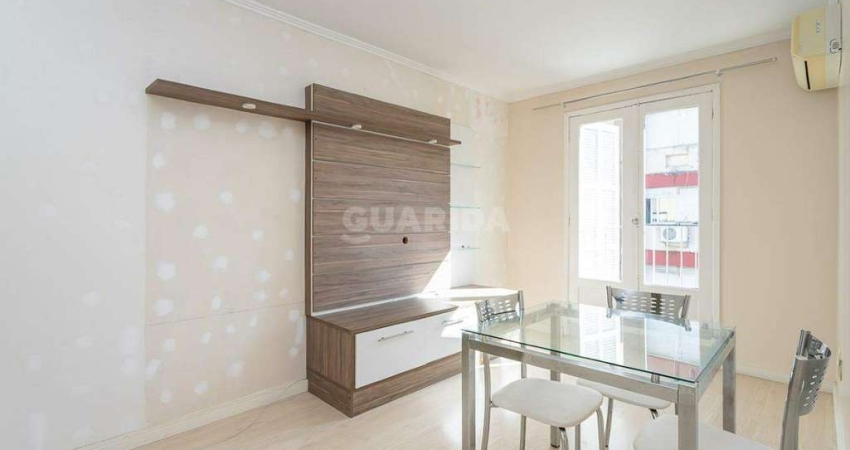 Apartamento com 2 dormitórios no bairro Centro Histórico
