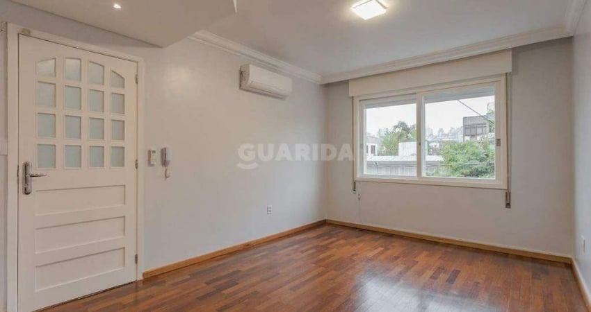 Apartamento com 3 dormitórios no bairro Rio Branco.