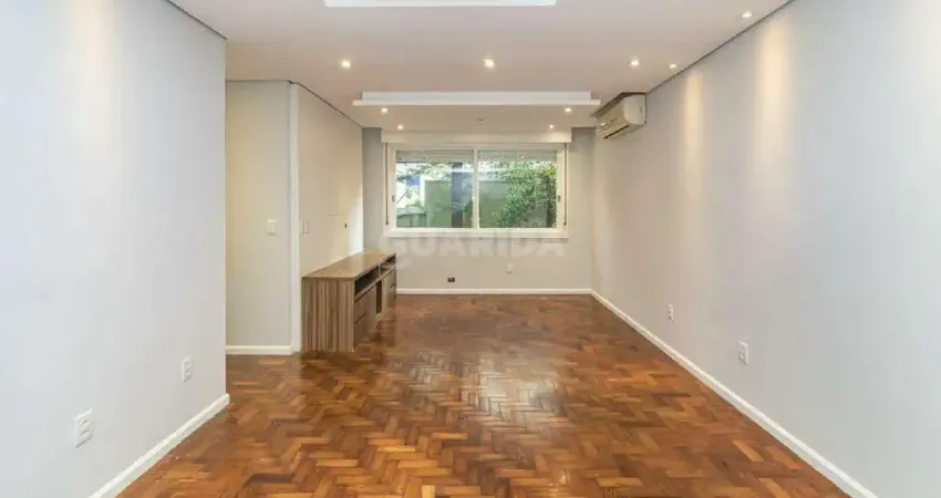 Apartamento espaçoso com 3 quartos, 2 suítes e 1 vaga coberta no bairro Rio Branco