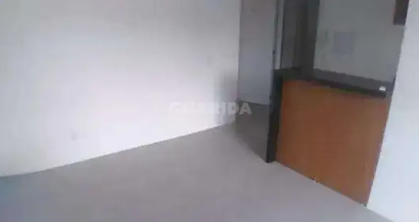 Apartamento com 2 dormitórios, sendo 1 suíte, e 1 vaga de garagem no bairro Medianeira