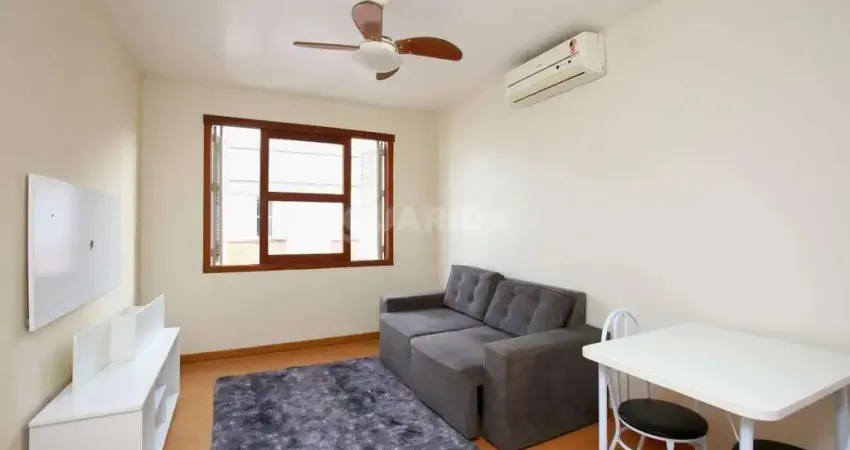 Apartamento mobiliado de 2 dormitórios no bairro Menino Deus.