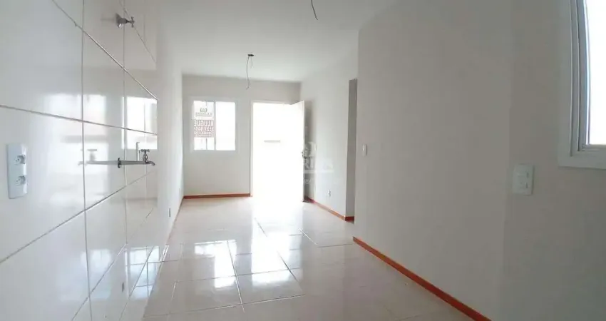Casa em condomínio com 2 dormitórios e 1 vaga de garagem, no bairro Hípica