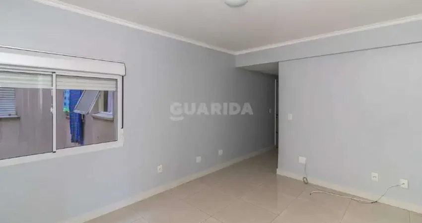 Apartamento com 2 dormitórios e 1 vaga de garagem, no bairro cidade baixa