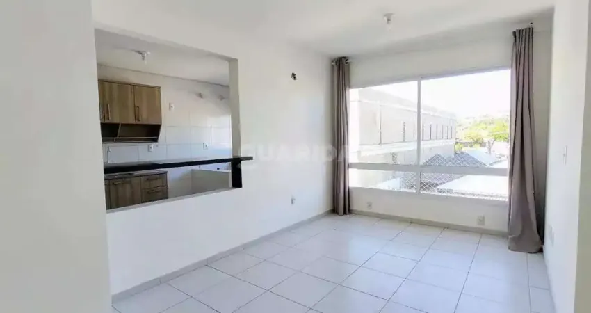 Apartamento com 2 dormitórios, sendo 1 suíte, e 1 vaga de garagem no bairro cavalhada