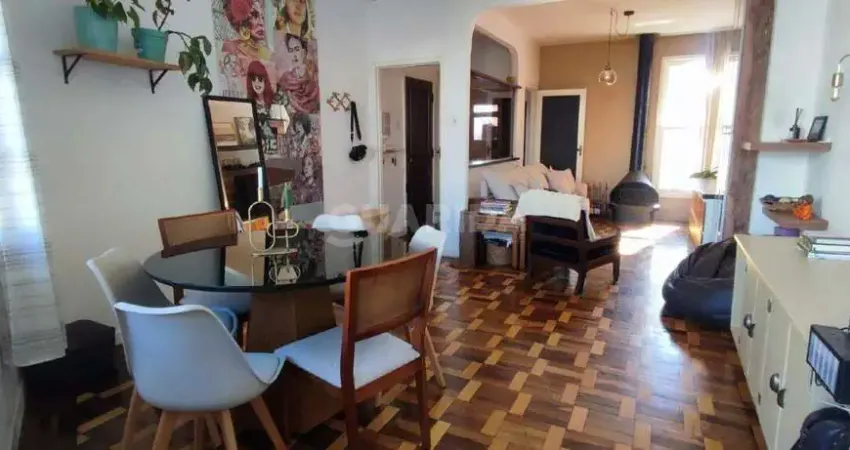 Apartamento semimobiliado com 2 quartos, duas sacadas, no bairro petrópolis - porto alegre/rs