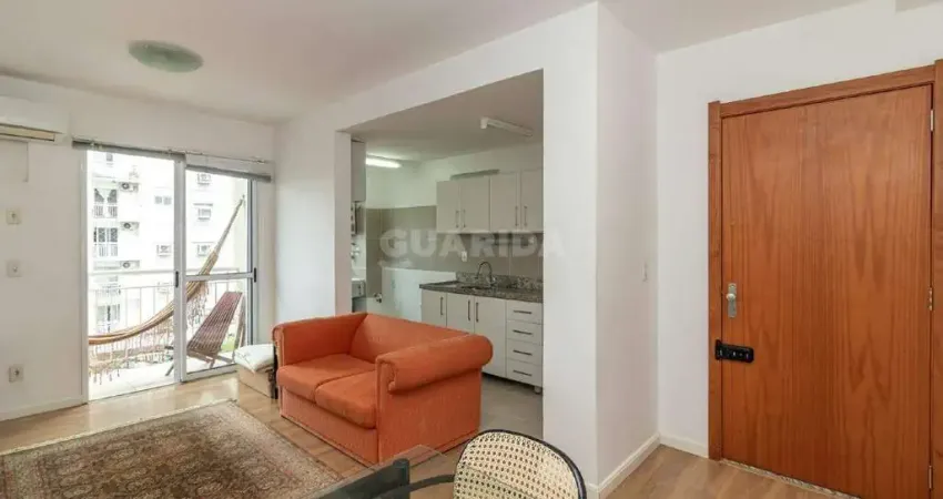 Apartamento semimobiliado com 2 dormitórios e 1 vaga de garagem no bairro alto petrópolis!