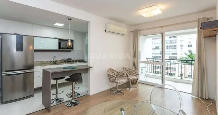 Apartamento de 2 dormitórios, sendo 1 suíte no bairro passo d'areia.