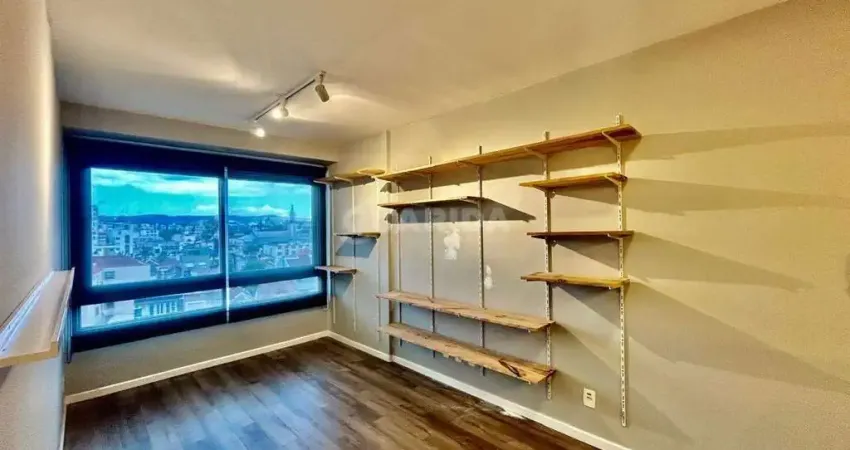 Apartamento com 1 dormitório para alugar no bairro cidade baixa.