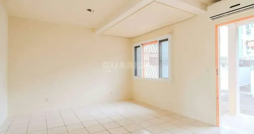 Casa mista (residencial e comercial) com pátio no bairro santana