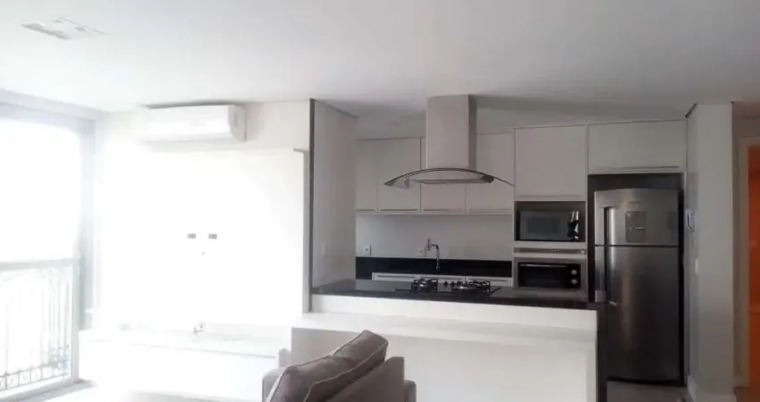 Apartamento mobiliado de 2 dormitórios no bairro três figueiras!