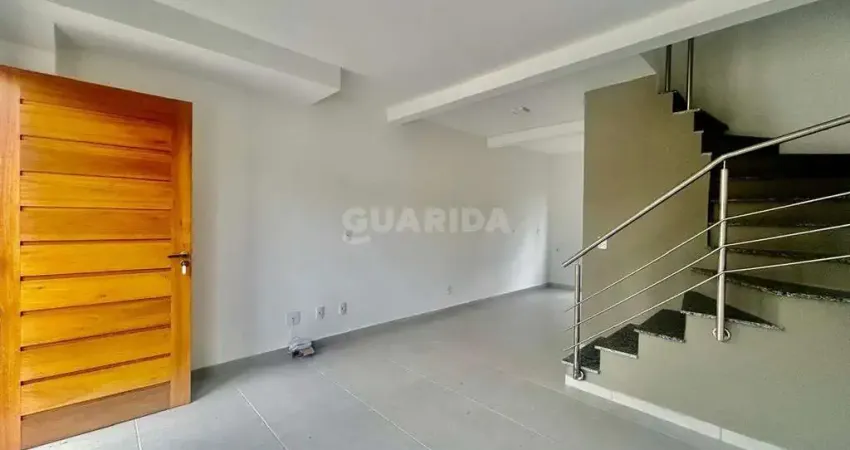 Casa em condominio fechado com 2 dormitórios para alugar no bairro vila nova.