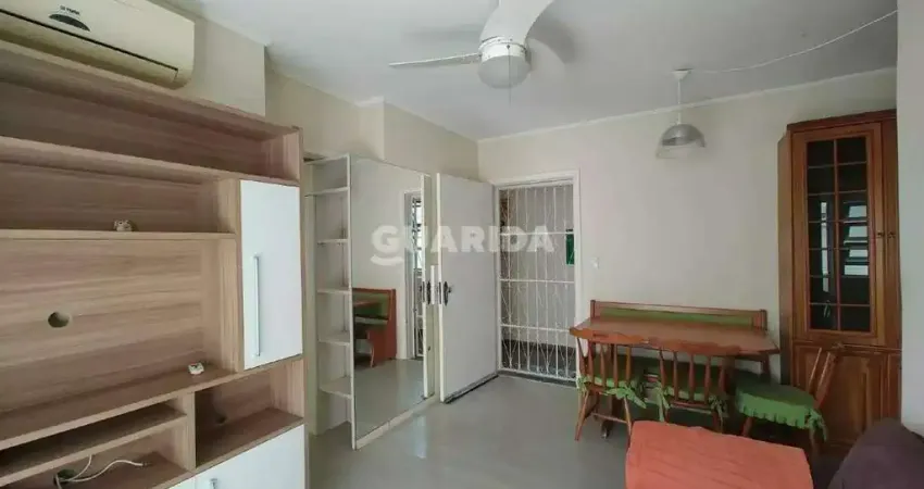 Apartamento mobiliado de 1 dormitório no bairro menino deus!