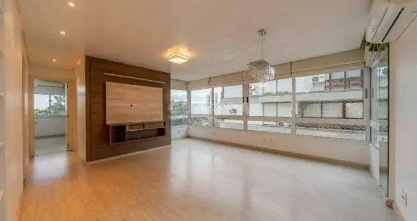 Apartamento com 3 dormitórios, sendo 1 suíte, e 1 vaga de garagem no bairro petrópolis