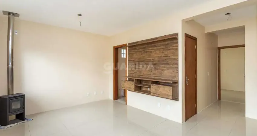 Casa residencial de 03 dormitórios, sendo 02 suítes no bairro petrópolis.