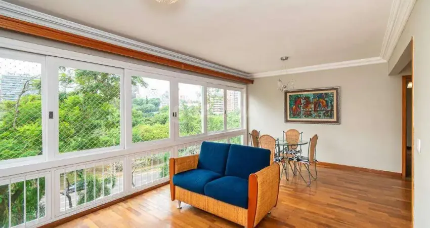 Apartamento de 3 dormitórios com vaga de garagem no bairro Bela Vista!