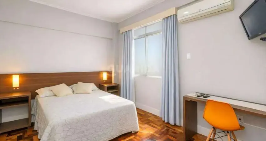 Studio mobiliado no Centro da Cidade, além de compacto, moderno e estratégico!