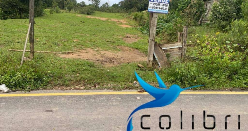 Terreno Urbano limpo e plano medindo 3.785m² em Agudos do Sul