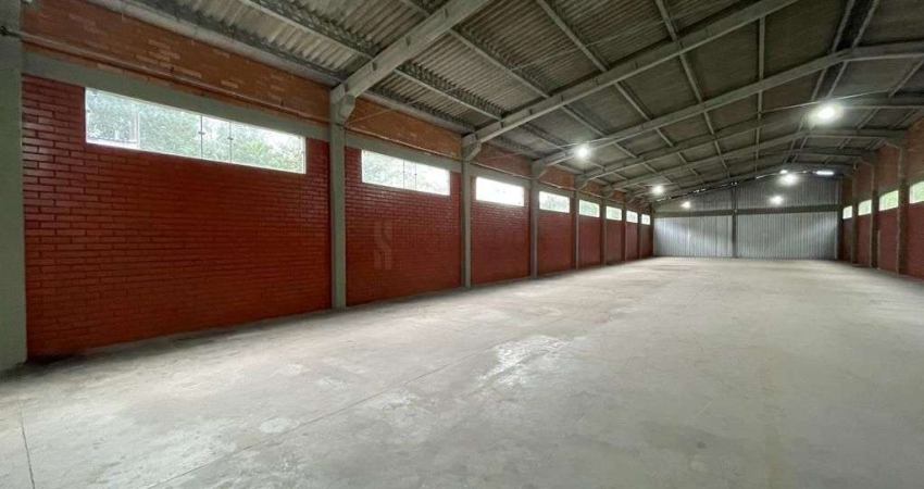 Galpão com 600 m2 em região industrial, disponível para locação na cidade de Ind
