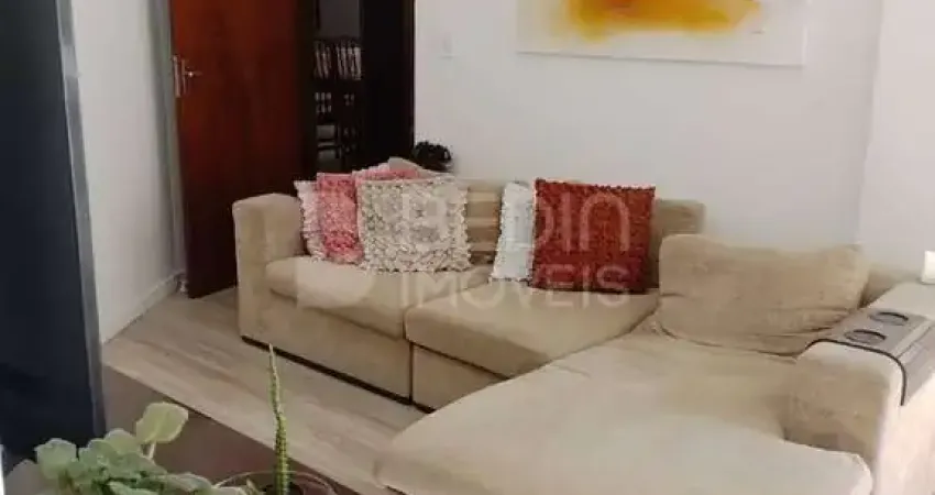 Apartamento 02 dormitórios temporada Balneário Camboriú