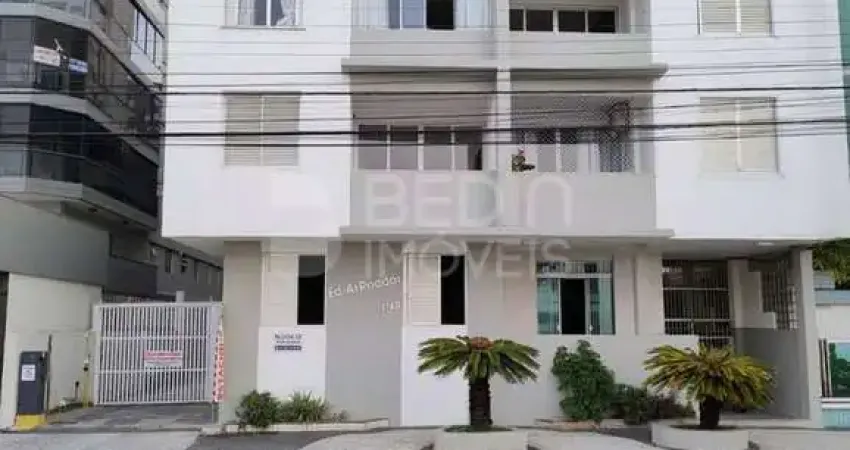 Apartamento com 3 quartos para alugar na Avenida Atlântica, 3140, Centro, Balneário Camboriú