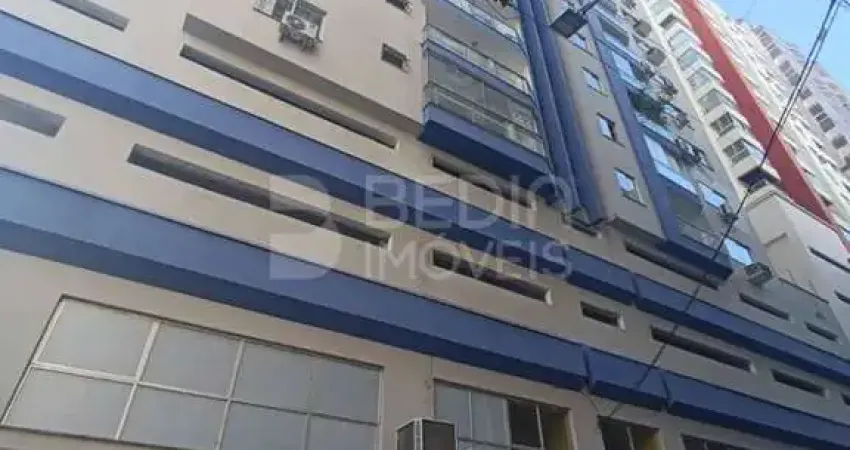 Apartamento com 3 quartos para alugar na Rua 1500, 200, Centro, Balneário Camboriú