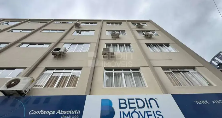 Apartamento 02 dormitórios a venda quadra mar balneário camboriú bom pastor