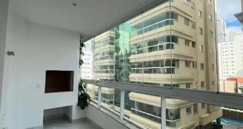 Apartamento quadra mar 04 suítes a venda meia praia - itapema zaha