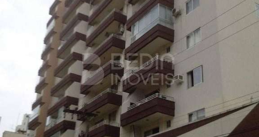 Apartamento com 2 quartos, Centro - Balneário Camboriú