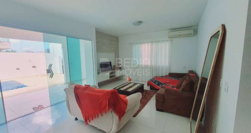 Casa com 4 quartos para alugar na Rua José de Alencar, 179, Praia dos Amores, Balneário Camboriú