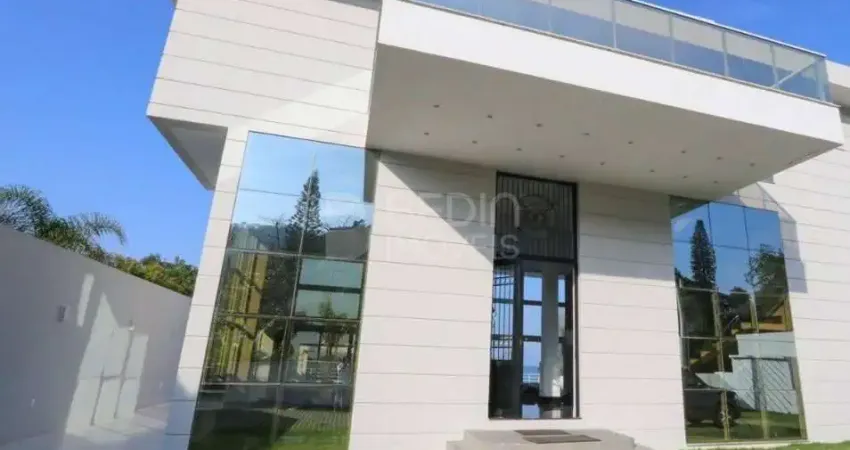 Casa com 6 quartos à venda na Avenida Rodesindo Pavan, 1858, Praia do Estaleirinho, Balneário Camboriú