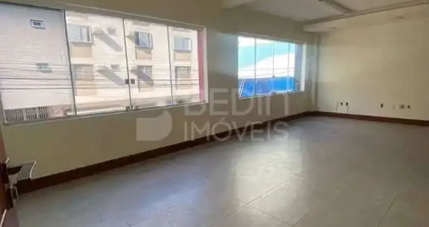 Sala comercial locação av. brasil balneário camboriú 112m²