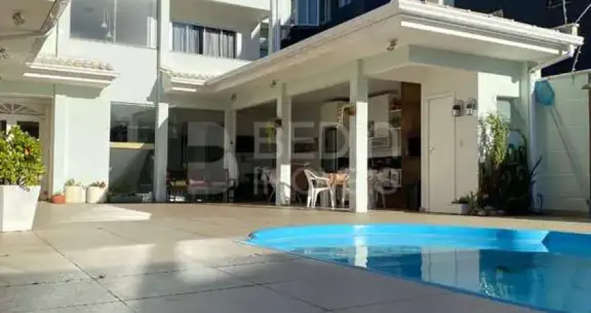 Casa com 4 quartos à venda na Rua 916, 499, Centro, Balneário Camboriú