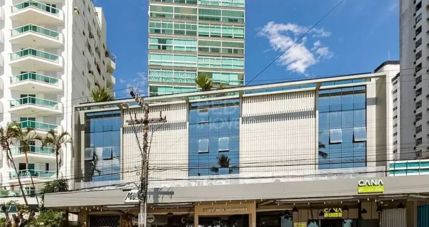 Apartamento 04 dormitórios frente mar locação temporada