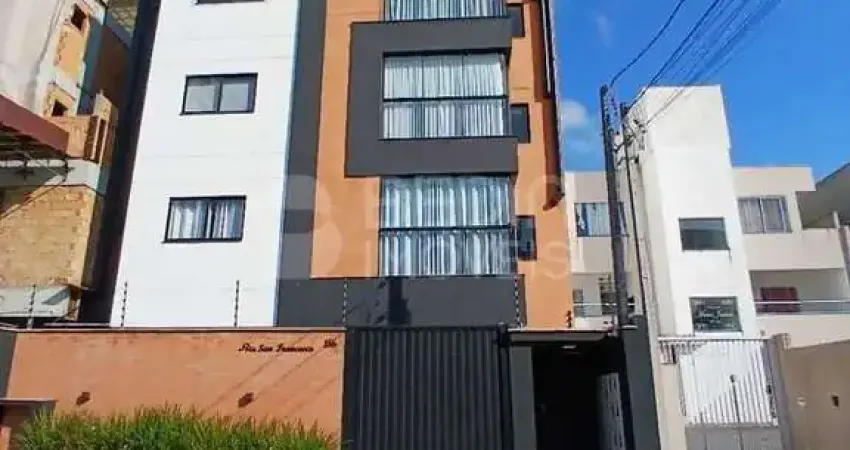 Apartamento 02 dormitórios locação anual San Francisco Camboriú
