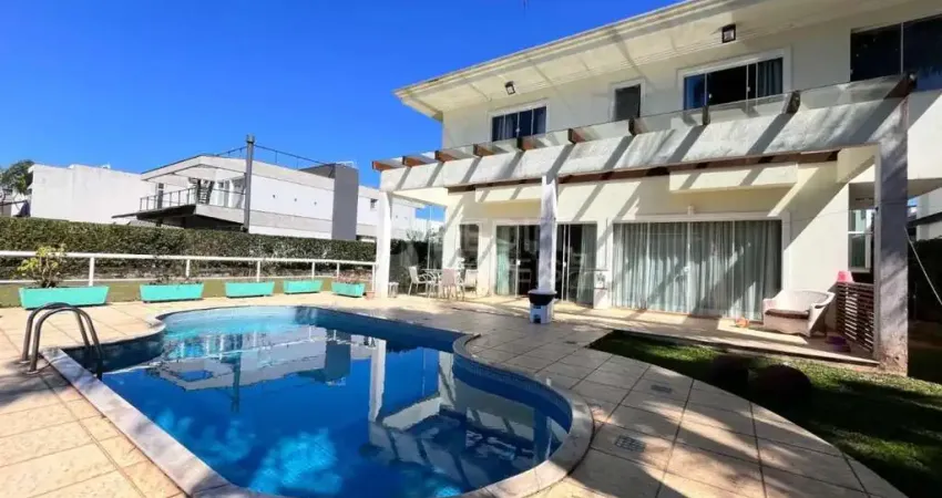 Casa a venda condomínio fechado vivendas do atlântico balneário camboriú 04 suítes