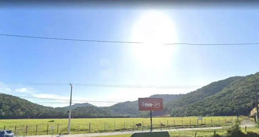 Terreno comercial para alugar na Rua José Francisco Bernardes, KM 126, Monte Alegre, Camboriú