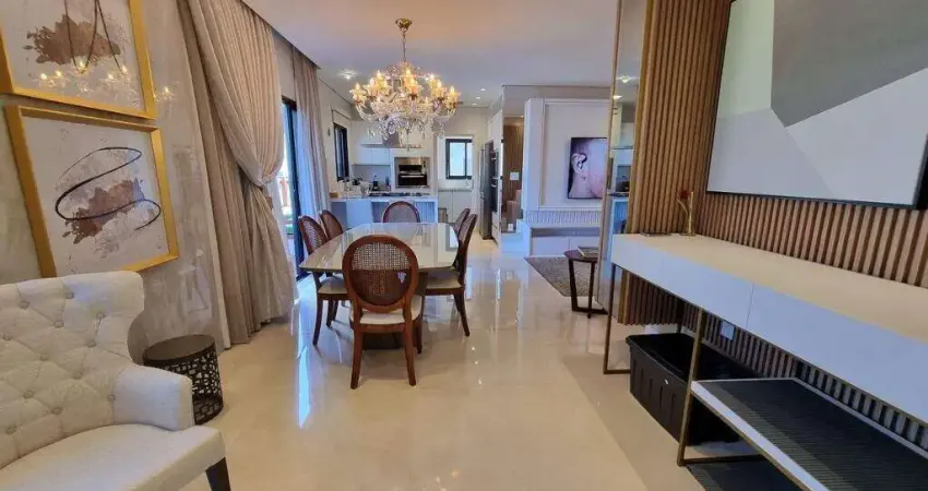 APARTAMENTO DIFERENCIADO COM AMPLA VARANDA - 4 DORMITÓRIOS (SENDO 2 SUÍTES) - 4 VAGAS - QUADRA MAR - ÁREA DE LAZER COMPLETA