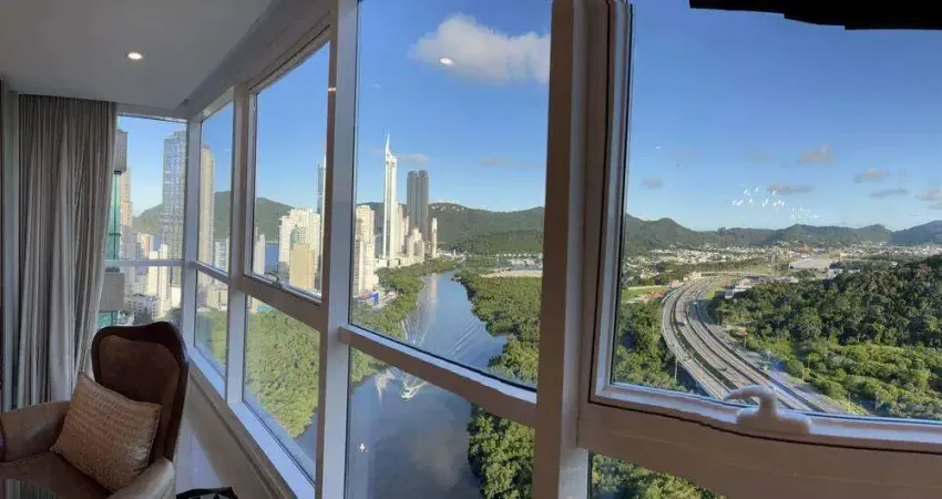 LOCAÇÃO ANUAL - APARTAMENTO MOBILIADO E DECORADO - VISTA MAR - ANDAR ALTO - 3 SUÍTES - 3 VAGAS - ÁREA DE LAZER COMPLETA