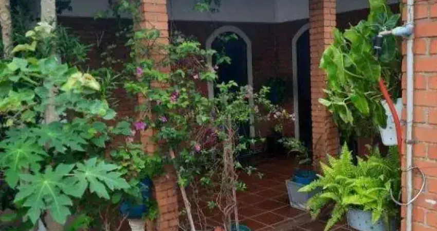 Casa com 7 quartos à venda na Rua Nossa Senhora de Santana, 1, Goiabeiras, Cuiabá