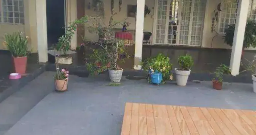 Casa com 3 quartos à venda na Avenida Angola, 11, Santa Rosa, Cuiabá