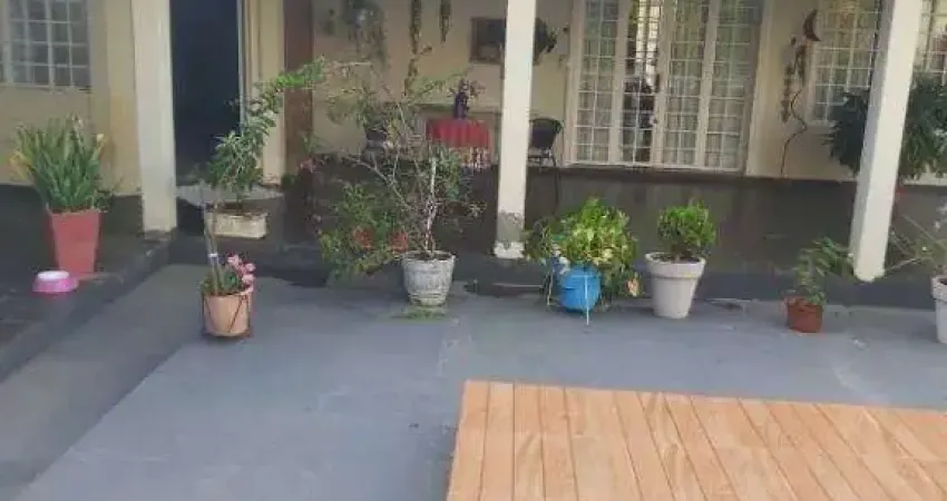 Casa comercial com 3 salas à venda na Avenida Angola, 11, Santa Rosa, Cuiabá