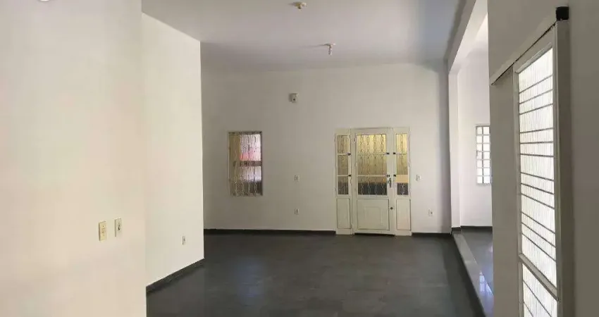 Casa com 4 quartos à venda na Rua Rio Grande do Sul, 1, CPA II, Cuiabá