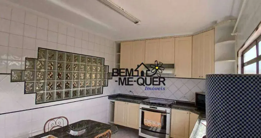 Sobrado com 3 dormitórios à venda, 240 m² por R$ 925.000,00 - Jardim Pinheiros - São Paulo/SP