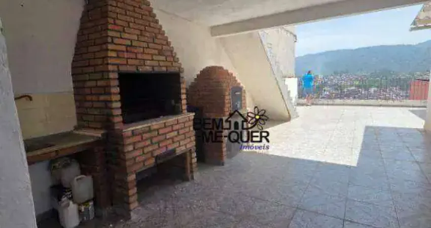 Casa assobradada 3 dormitorios, com salão no nivel superior