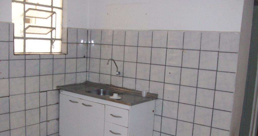 Casa com 2 dormitórios para alugar, 49 m² por R$ 1.396,00/mês - Vila Mangalot - São Paulo/SP