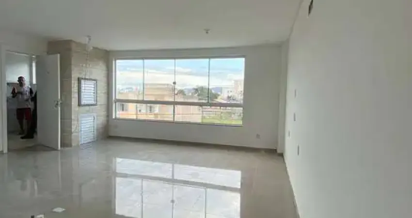 LOCAÇÃO - Apartamento 02 dormitórios no bairro Santa Regina, Camboriú