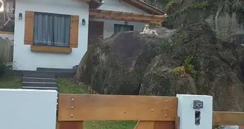 Casa com 2 quartos à venda no Rio Pequeno, Camboriú 