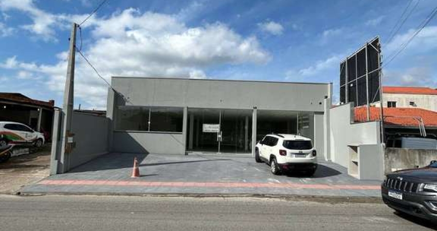 LOCAÇÃO - Sala Comercial - 186m² em Excelente Localização