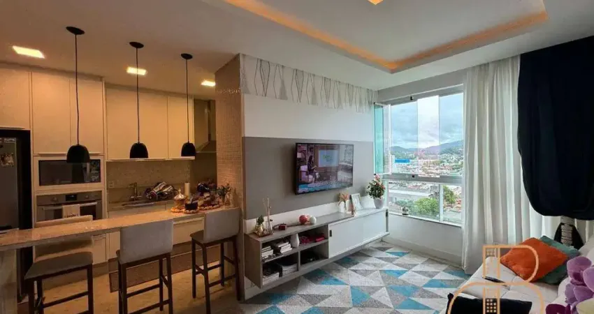 Apartamento com 02 suítes + 01 dormitório mobiliado e decorado